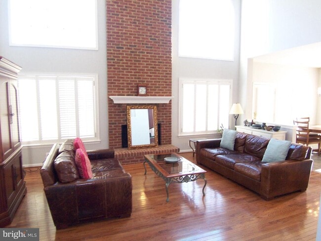 Building Photo - 12271 Harbor Town Cir