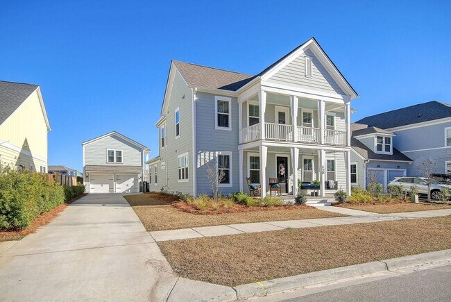Building Photo - Refined Living in Midtown Nexton