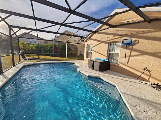 Building Photo - 297 Blue Jay Way