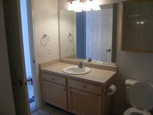 Building Photo - Spacious 2 Bed 2 Bath Condo in Bountiful!