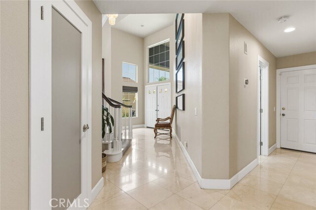 Building Photo - 4640 E Somerton Ave