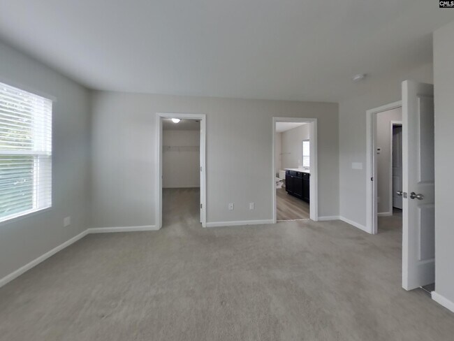 Building Photo - 501 Eastfair Dr