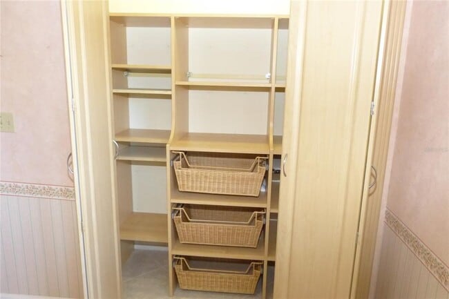 Building Photo - 1481 Cairn Ct
