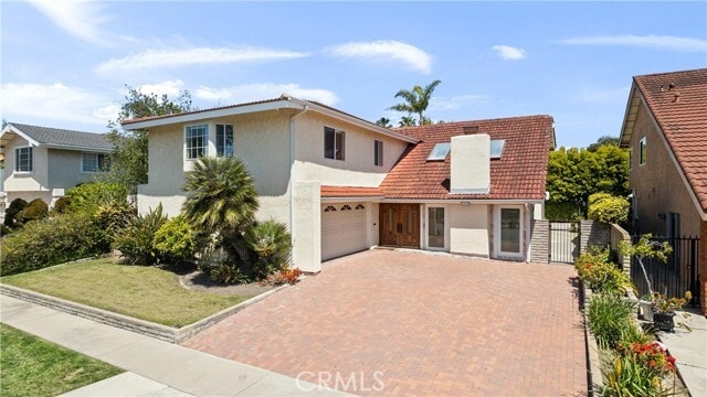 Building Photo - 16612 Carousel Ln