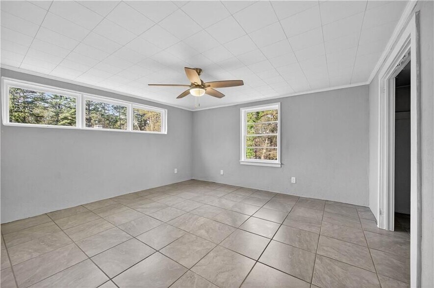 Building Photo - 3460 Maynard Cir