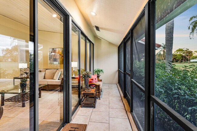 Building Photo - 229 Old Meadow Way