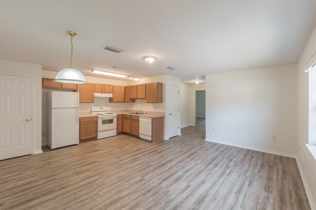 Building Photo - 502 Paulling Dr