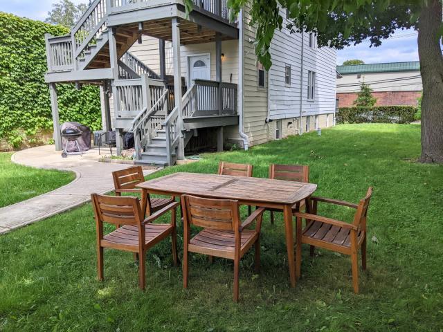 Building Photo - 3 bedroom in Evanston IL 60201