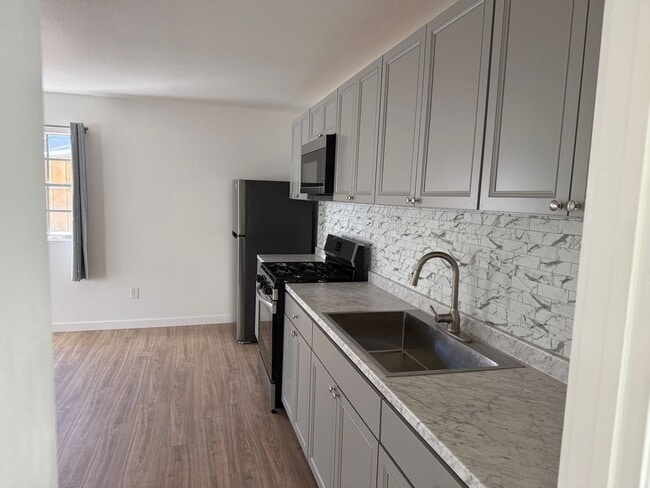 Primary Photo - Totally remodeled guesthouse - available NOW
