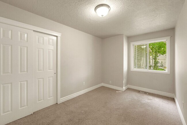 Building Photo - Charming 3BR House in Fort Collins