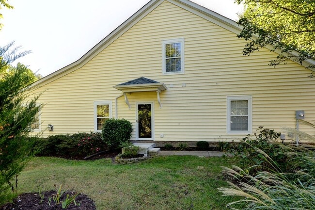 Building Photo - Peaceful Retreat in Willow Lakes