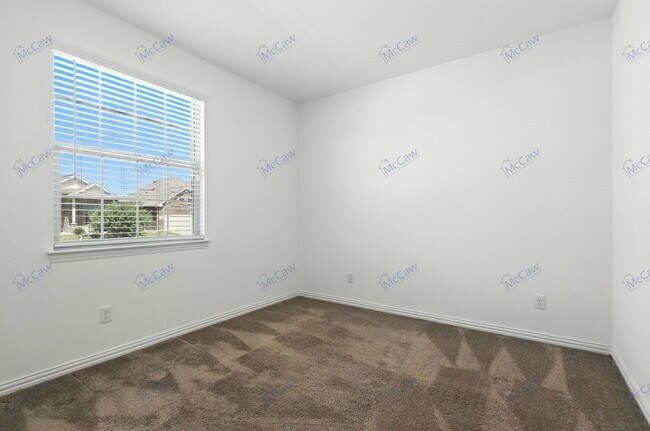Building Photo - 6924 Waterloo Ln