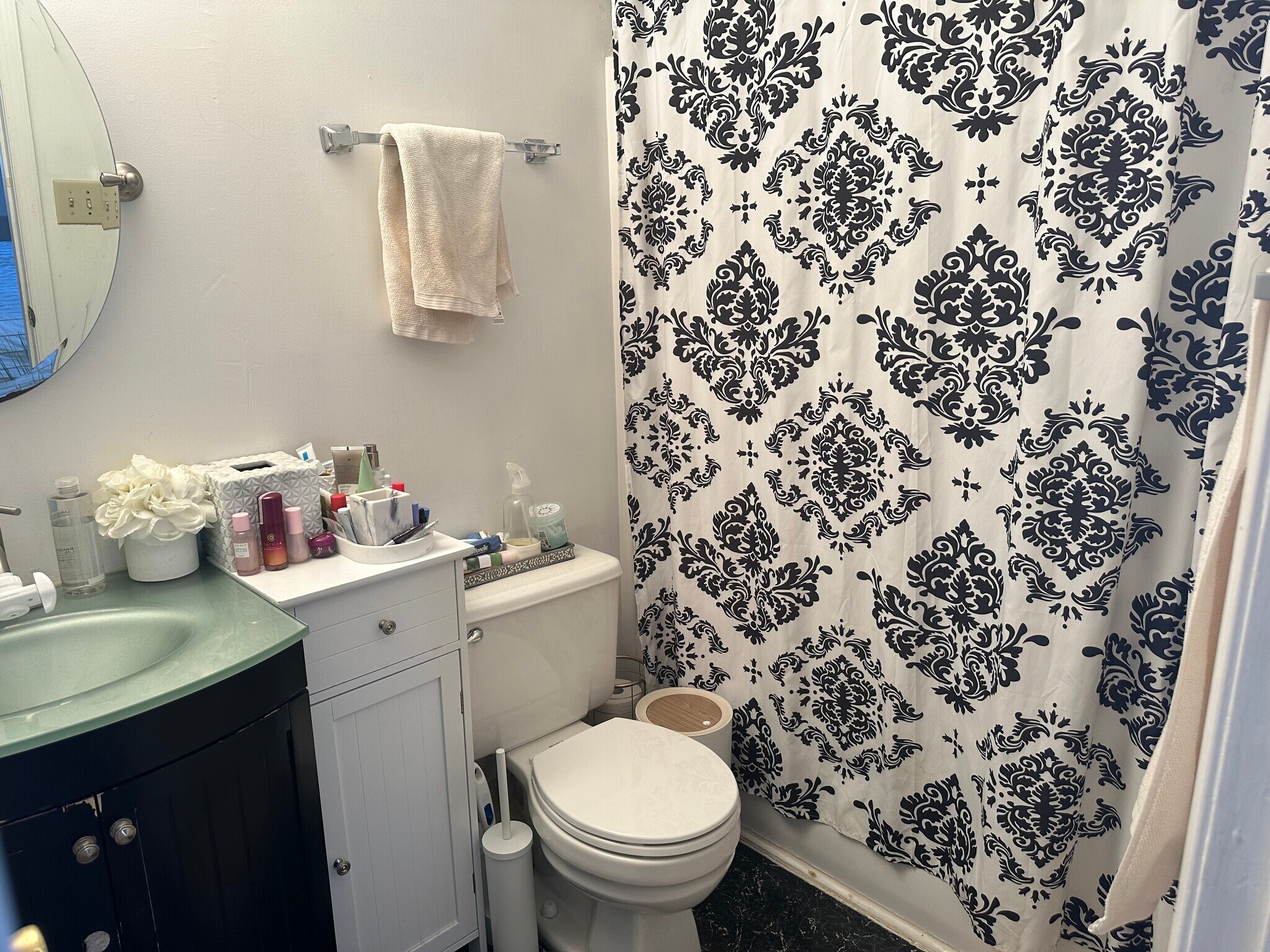 Building Photo - 290 Patriot Ln