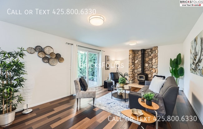 Building Photo - Inviting Bothell Home: Your Sanctuary with...