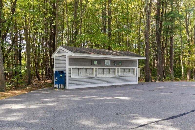 Building Photo - 504 Springbrook Cir