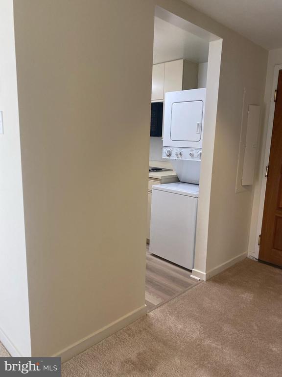 Building Photo - 1530 Key Blvd