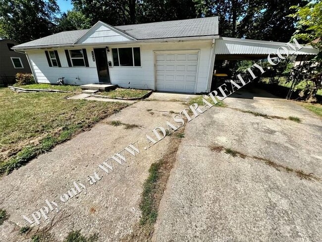 Building Photo - Very Nice 3 bedroom Home in Kansas City, MO-Available in FEBRUARY!!