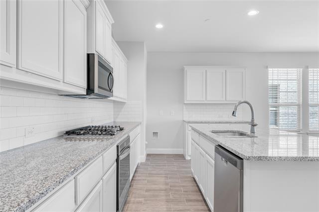 Building Photo - 6813 Andrew Dr