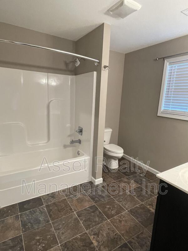 Building Photo - 8107 Cambridge Reserve Dr