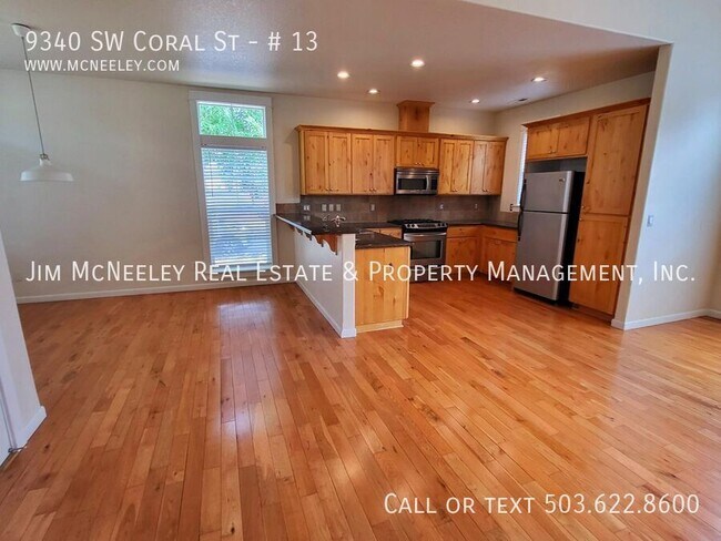 Building Photo - 9340 SW Coral St