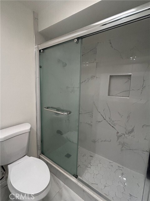 Building Photo - 400 S Garfield Ave