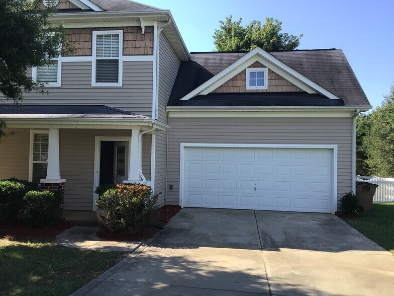Primary Photo - 4003 Semmes Ln