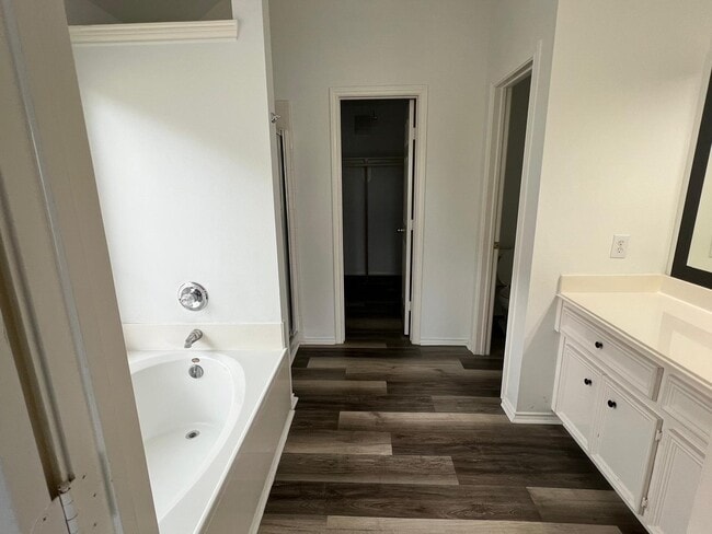 Building Photo - 6319 Sunlit Orchard Dr