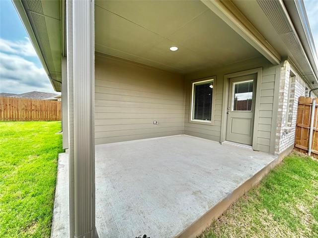 Building Photo - 16432 Severn Ln