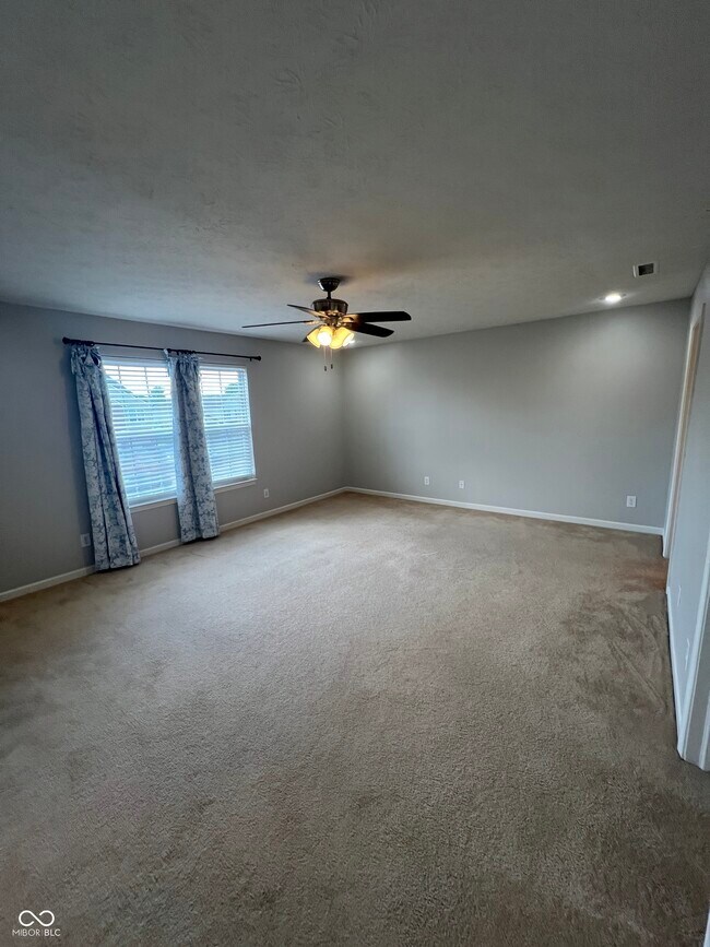 Building Photo - 1239 Highland Lake Way