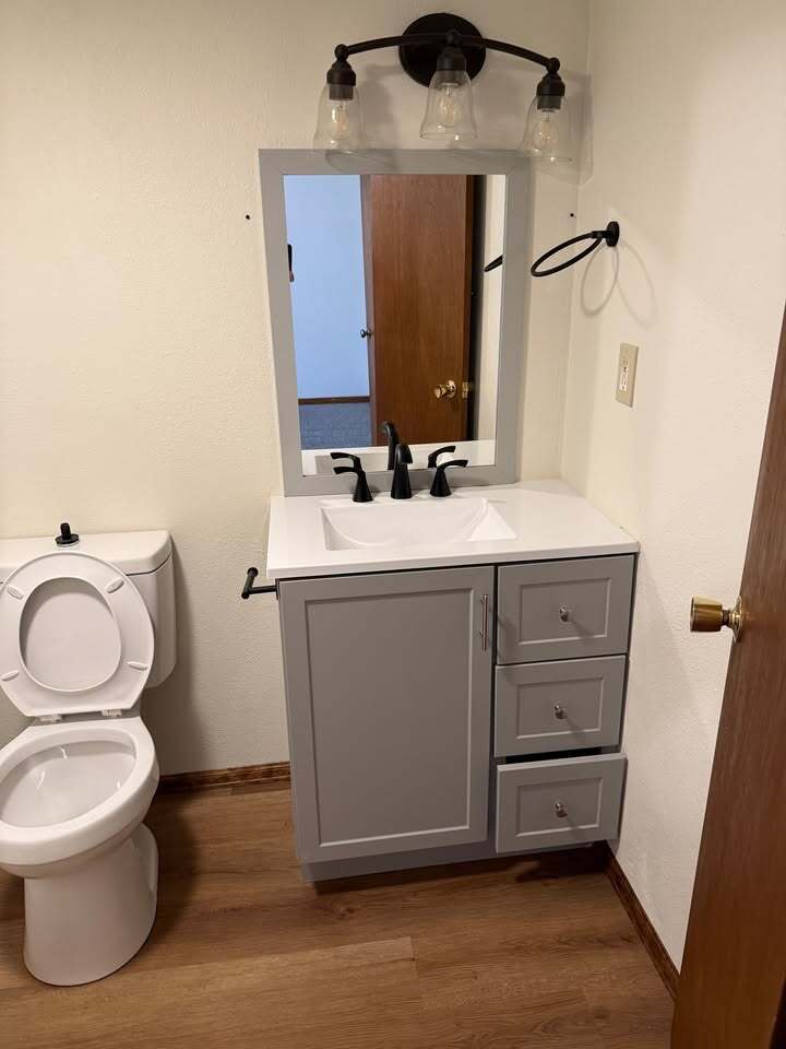 Building Photo - 2527 Courtland Ct