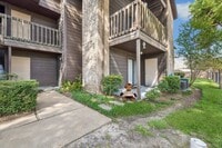 Building Photo - 12755 Mill Ridge Dr