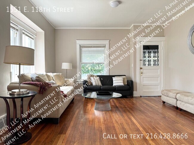 Building Photo - 1551 E 118th St