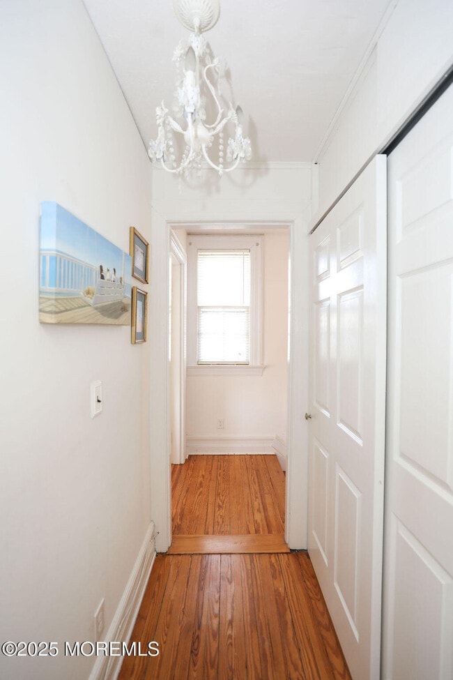 Building Photo - 17 Beach Rd