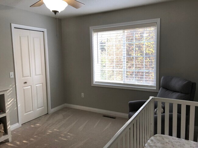 Building Photo - 18195 Cattail Ct