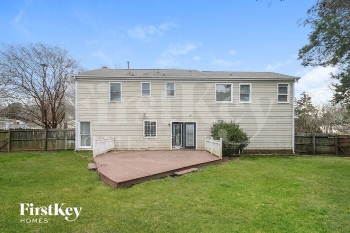 Building Photo - 13701 Strathaven Dr