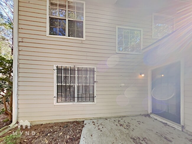 Building Photo - 5486 Fox Valley Ln
