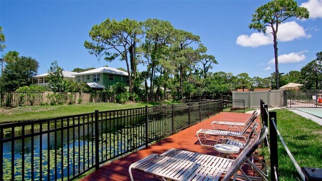 Building Photo - 7893 Timberwood Cir