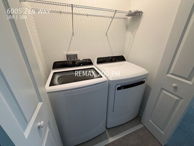 Building Photo - 6005 Zen Wy