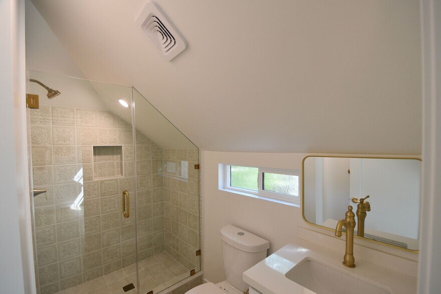 Building Photo - 2906 Griffith Park Blvd