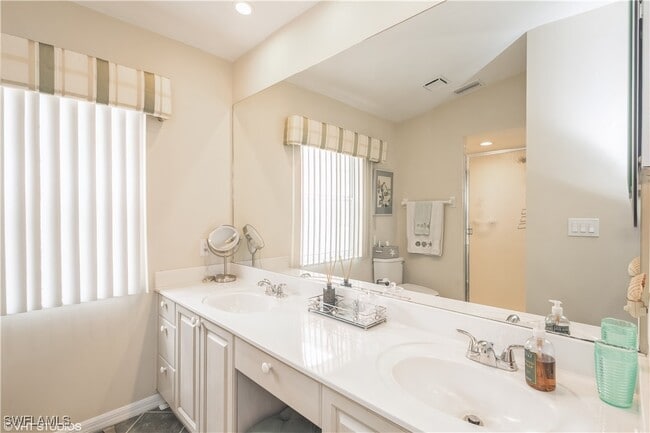 Building Photo - 2476 Orchid Bay Dr