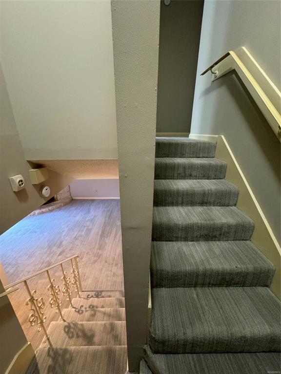 Building Photo - 1653 E Trinity Blvd