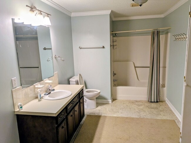 Building Photo - 6913 Crandall Ct