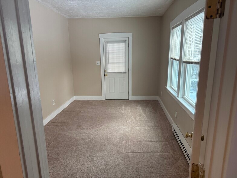 Building Photo - 16 Harrington Rd