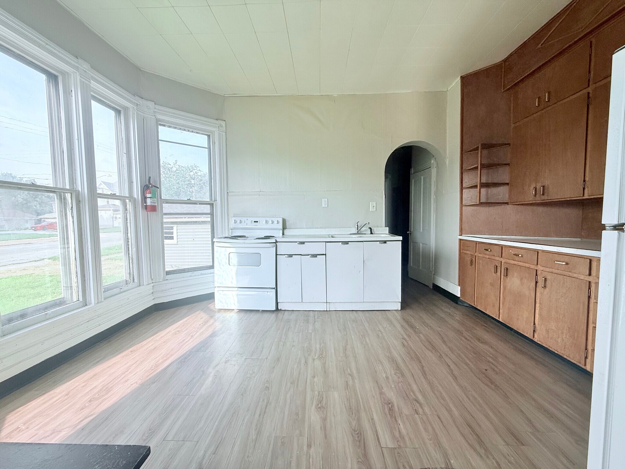 Kitchen - 321 Clay St