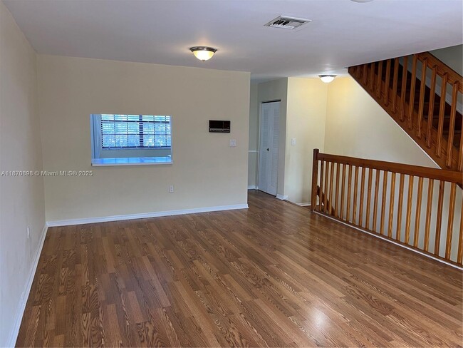 Building Photo - 9908 Hammocks Blvd