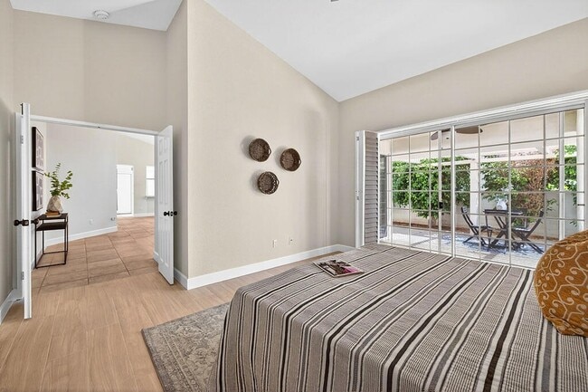 Building Photo - 43791 Cll Las Brisas W