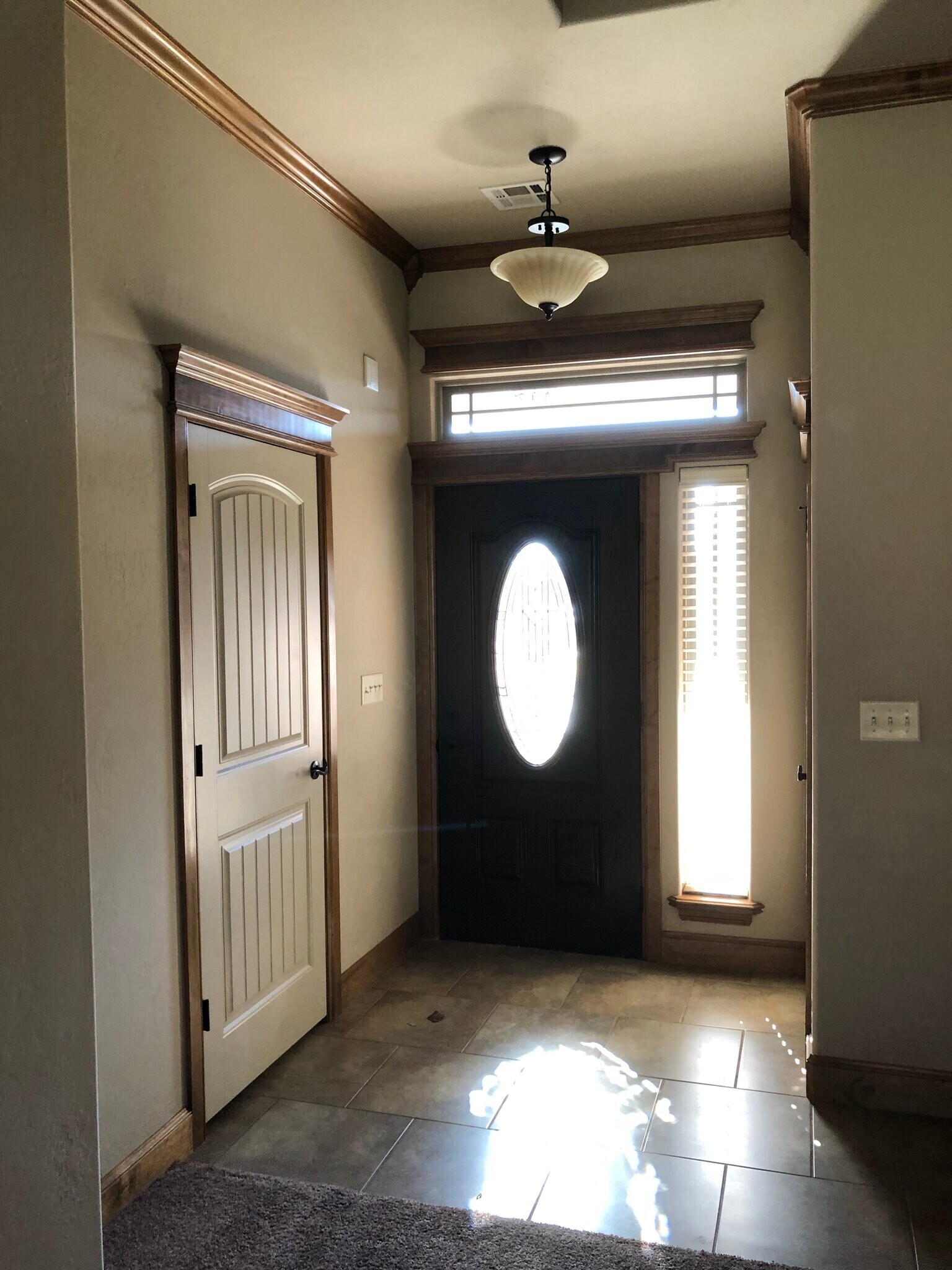Building Photo - 1308 Saddle Rock Drive