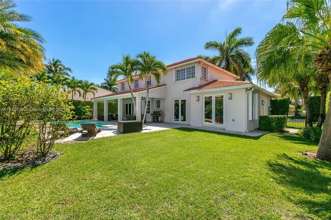 Building Photo - 2564 Jardin Ct