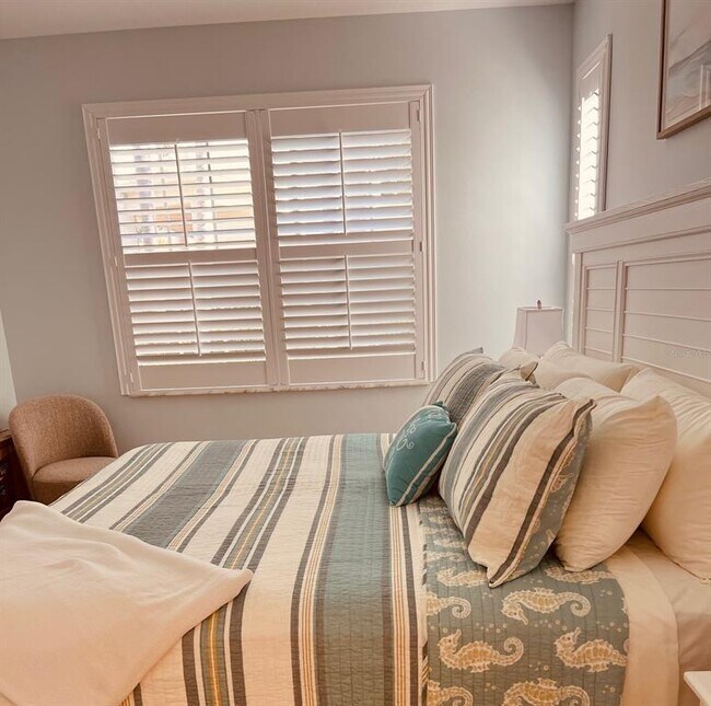 Building Photo - 8369 Wingate Dr