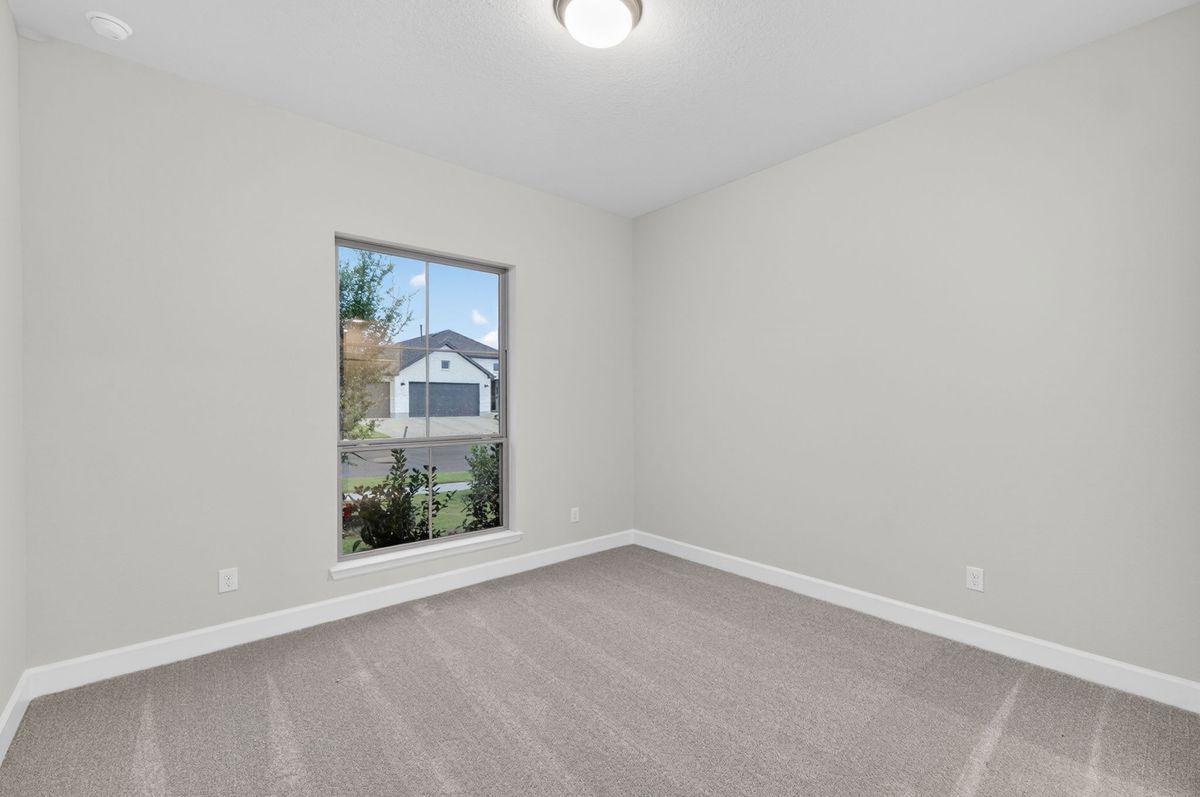 Building Photo - 145 Merry Calf Ln